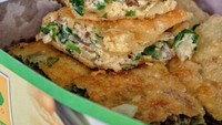 Di Bogor juga ada Martabak Air Mancur yang terkenal. Martabak telur di sini dibanderol mulai dari Rp 47 ribu. Ada varian biasa, super, seafood, sosis sapi, sampai tuna bumbu pedas yang nikmat. Foto: Instagram margaapsari