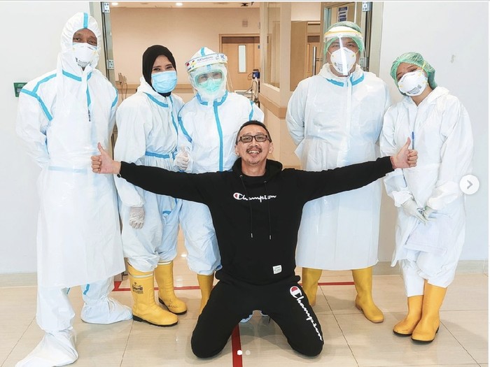 Abu Janda sembuh dari COVID
