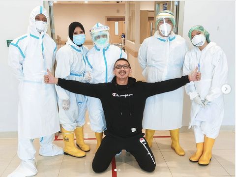 Abu Janda sembuh dari COVID
