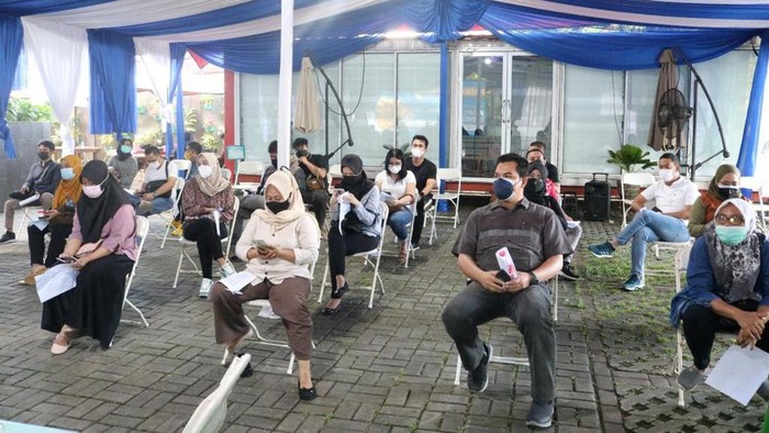 Akselerasi Percepatan Vaksinasi Massal Terus Digenjot SIMGROUP bersama Polda Metro Jaya mendukung langkah pemerintah mengakselerasi target vaksinasi COVID-19 secara nasional.