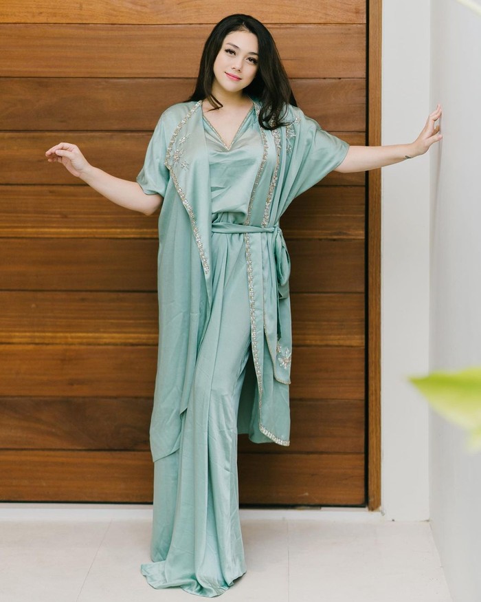 Celine Evangelista Celine Evangelista