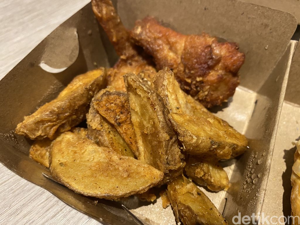 Count Three : Renyah Gurih Chicken Biscuit ala Southern Style Kekinian