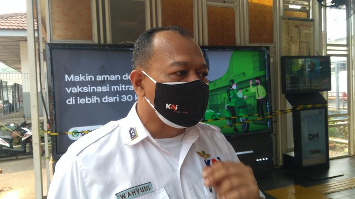 Kepala Stasiun (KS) Pondok Ranji, Wahyudi