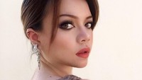 Monna Frans juga sering diajak Hotman Paris saat perjalanan ke luar kota. Foto: Instagram Monna Frans