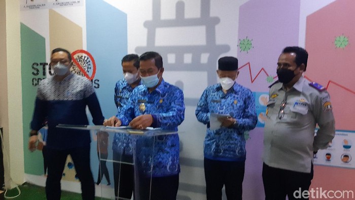 Wali Kota Serang Syafrudin