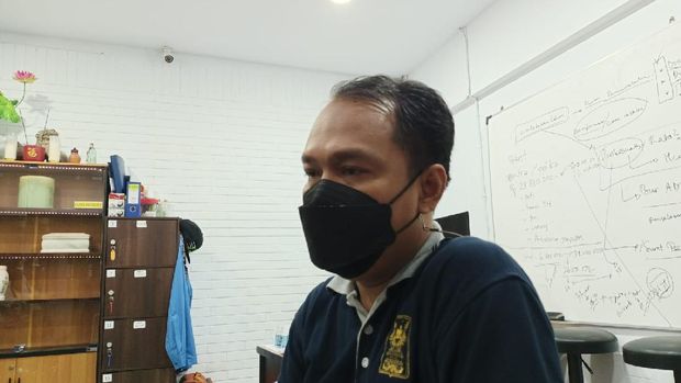 Business Development Rumah Duka Abadi, Indra Palus, buka suara soal viral broadcast 'kartel kremasi', Senin (19/7/2021).