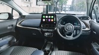 Interior dari Toyota Aqua terbaru tampil simple, bersih, namun tetap elegan. Uniknya, mobil hatchback ini dibekali layar infotainment berukuran 10,5 inch. Foto: Toyota Motor Corporation