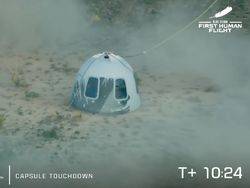 Momen Bersejarah Manusia Terkaya di Dunia Capai Luar Angkasa