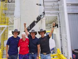 Wujud New Shepard, Roket yang Akan Bawa Orang Terkaya ke Antariksa