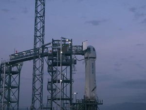 Blue Origin Hentikan Penerbangan Turis ke Luar Angkasa
