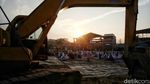Khidmatnya Salat Idul Adha di Pesisir Utara Jakarta