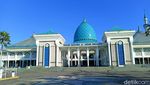 Potret Lima Masjid Megah di Indonesia