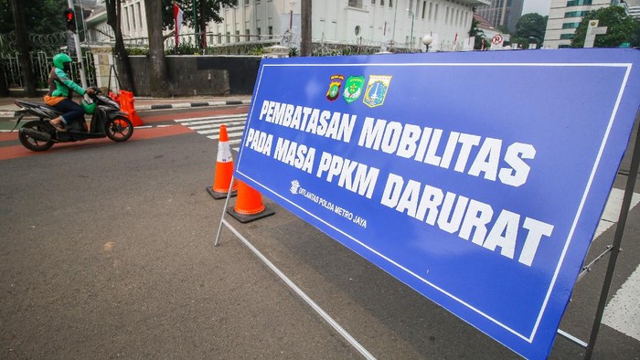 PPKM Darurat Diperpanjang, Ini Janji Jokowi Bila Corona Mereda Pemberlakuan PPKM Darurat diperpanjang. Meski begitu, Jokowi akan melonggarkan PPKM Darurat pada 26 Juli 2021 mendatang bila kasus COVID-19 di RI menurun.