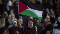 Selain Idul Fitri, Hari Raya Idul Adha juga jadi momen yang dinanti oleh seluruh umat Muslim di dunia, tak kecuali warga di Palestina. AP Photo/Khalil Hamra.  