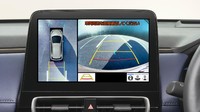 Untuk pertama kalinya di dalam mobil kompak Toyota, All New Aqua dilengkapi dengan Toyota Teammate Advanced Park dan Parking Support Brake. Dengan fitur di atas, Aqua yang serba baru memberikan dukungan pengemudi dalam berbagai skenario, termasuk saat mengemudi dan parkir. Foto: Toyota Motor Corporation