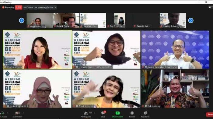 Webinar Berdamai dengan Pandemi
