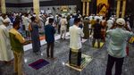 Potret Salat Idul Adha di Berbagai Daerah