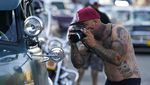 Aksi Mobil Low Rider Mengaspal di Jalanan Los Angeles