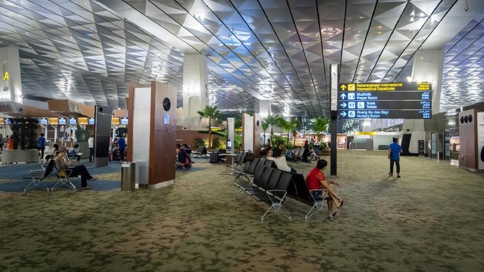 Jakarta, Indonesia: November 2017 : Jakarta (Soekarno-Hatta) International Airport Terminal 3. Jakarta Aiport is the largest airport in Java and the Terminal 3 is a new terminal opened in 2016.
