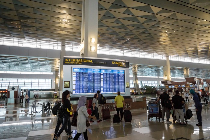 Jakarta, Indonesia: November 2017 : Jakarta (Soekarno-Hatta) International Airport Terminal 3. Jakarta Aiport is the largest airport in Java and the Terminal 3 is a new terminal opened in 2016.