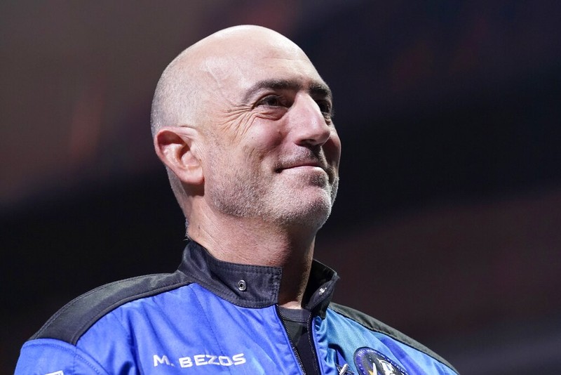 Blue Origin Jeff Bezos