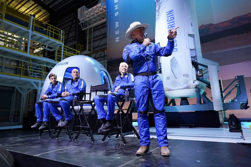 Blue Origin Jeff Bezos