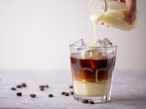 3 Resep Kopi Susu Kekinian Biar Tetap Aktif & Produktif Saat WFH