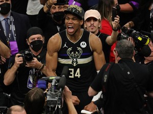 Giannis Bisa Saja Gabung Tim Super, tapi Bucks Lebih Asyik