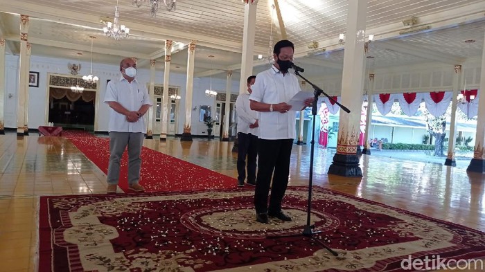 Gubernur DIY Sri Sultan Hamengku Buwono (HB) X saat Sapa Aruh di Bangsal Kepatihan, Rabu (21/7/2021).