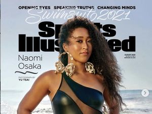 7 Gaya Seksi Naomi Osaka Berbalut Baju Renang di Majalah Olahraga