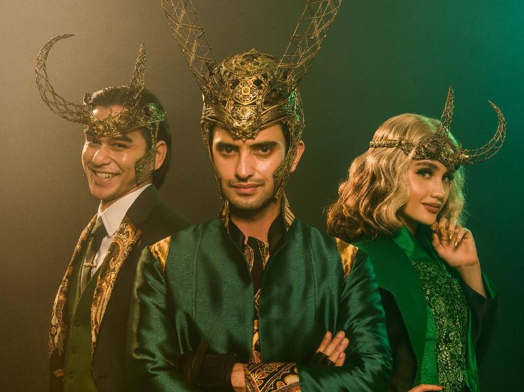 Cinta Laura, Rangga Azof, dan Omar Daniel Berubah Jadi Loki dengan Nuansa Batik!