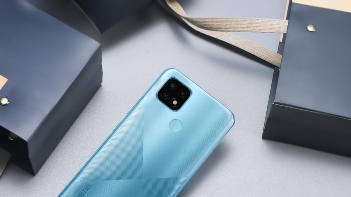 Realme C21y