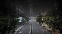 Suasana Jalan Merdeka yang lengang di Kota Bandung, Jawa Barat, Rabu (21/7/2021).   