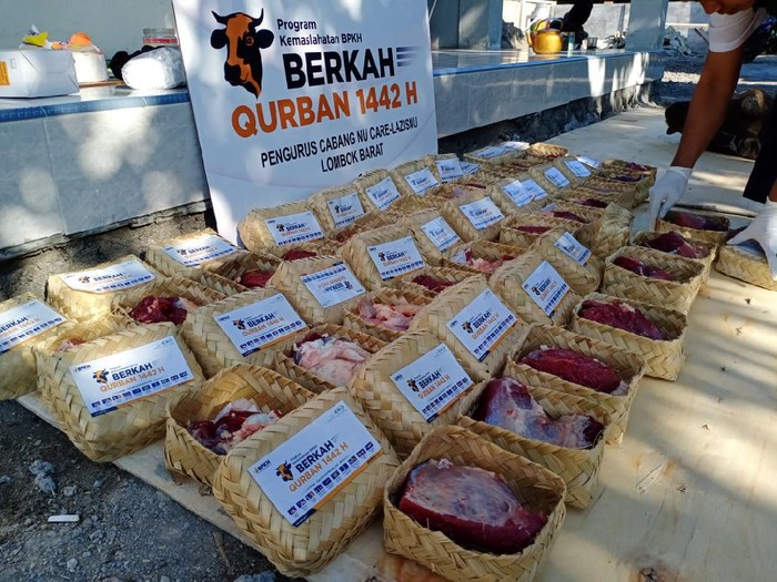 Sedikitnya 174.000 Jiwa menerima manfaat dari program berkah Kurban khususnya diwilayah Terdepan, Terpencil dan Terisolir.