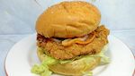 Burger Rendang dan Ayam Geprek di Resto Sehat Ini Rendah Kalori