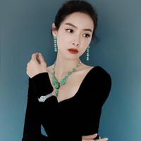 Victoria Song adalah personel grup f(x) yang eksis sebagai aktris di negara asalnya. Grup jebolan SM Entertainment itu telah lama hiatus, sementara Victoria banjir tawaran membintangi drama China seperti Find Yourself. Foto: dok. Instagram victoria02_02