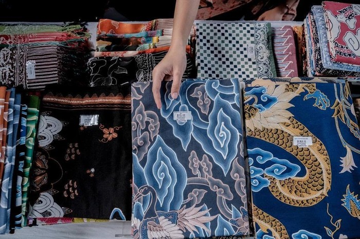Batik Oleh-oleh Khas Indonesia