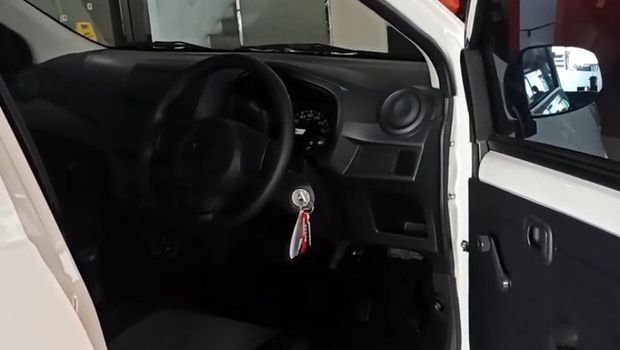 Daihatsu Ayla 1.0 D