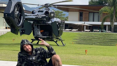 Lihat dari Dekat Helikopter Rp 222 Miliar Milik Neymar