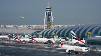 Dubai Mulai Hidup Lagi, Emirates: Jangan Datang ke Bandara Sebelum Dapat Jadwal