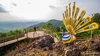 Pemandangan yang disajikan dari wisata watu goyang