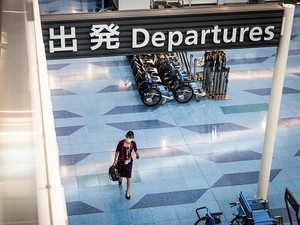 Langkah Jepang Perketat Aturan Perjalanan Pelancong dari China