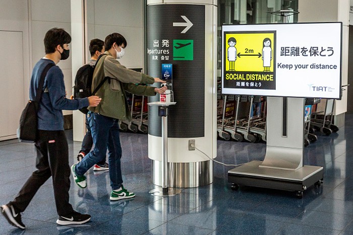 Bandara Haneda mendapat predikat bintang 5 soal protokol kesehatan jelang Olimpiade Tokyo 2020. Seperti apa penerapan protokol kesehatan di bandara ini?