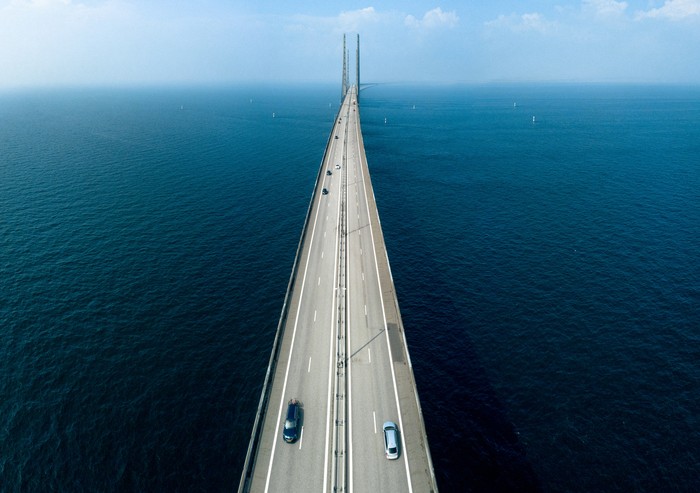 Jembatan Oresund Aerial view of Oresund Bridge connecting Sweden and Denmark