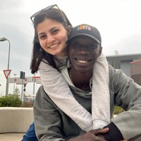 Perkembangan akun Khaby memang sangat pesat. Banyak orang memprediksi bahwa pria tersebut bisa terus naik dan menjadi yang pertama dan mengalahkan Charli DAmelio sebagai TikToker paling banyak follower. Foto: Instagram @khaby00