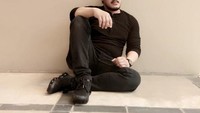 Alino mulai dikenal banyak orang lewat perannya di sinetron Dunia Terbalik yang tayang di RCTI. Lewat akun Instagramnya, banyak para penggemarnya yang mengucapkan duka cita atas kepergian sosok ramah ini. Foto: Instagram Alino Octavian