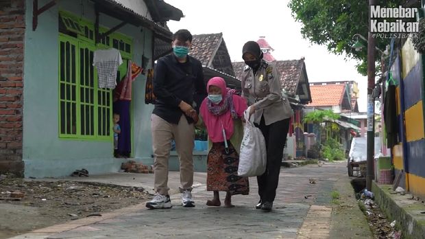 nenek umi tamamia