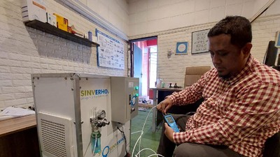 Salut! Atasi Kelangkaan Oksigen, Pria Asal Cimahi Buat Alat Oxygen Maker