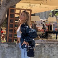 Tak kalah cantik dari kakak-kakaknya, si bungsu Scarlet menjadi bintang media sosial. Foto: Instagram