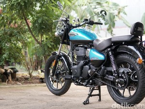 Uji Fitur Royal Enfield Meteor 350: Tampil Klasikan, Fitur Kekinian